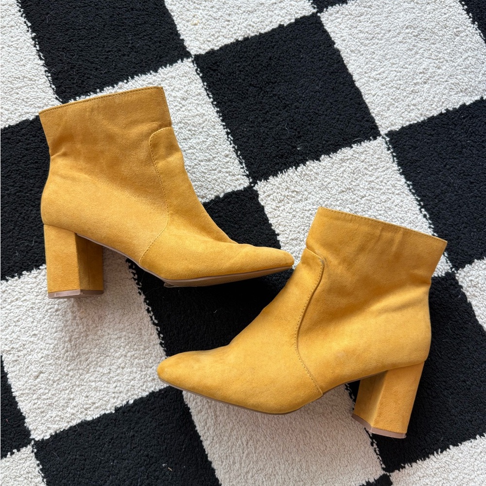 Primark Yellow/Tan Heeled Boots